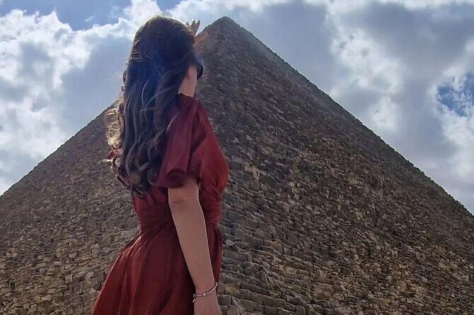 Private Full day Tour to Pyramids, Egyptian Museum and Bazaar - What Reviewers Say