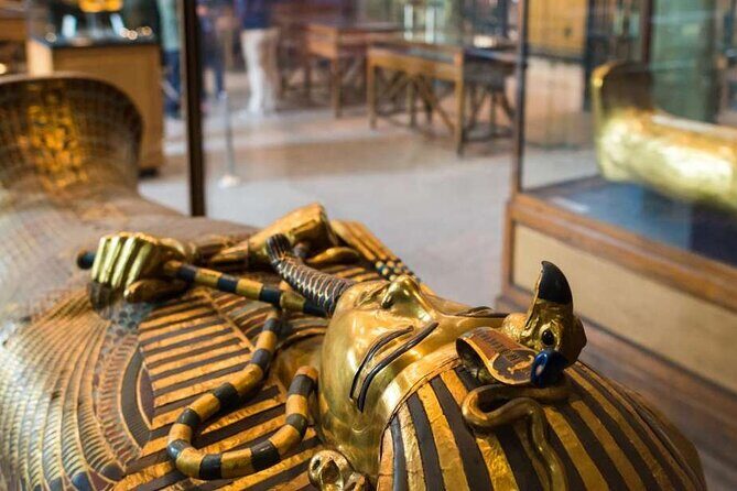 Private Full Day Tour to The Great Pyramids & Egyptian Museum - Authenticity and Value for Money