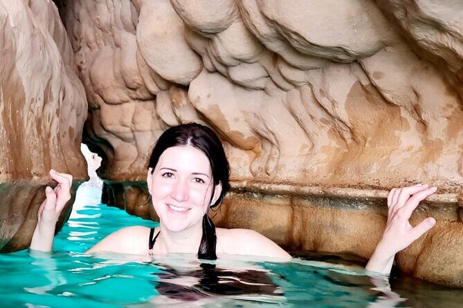 Private Full-Day Wadi Shab and Bimmah Sinkhole Tour - Transportation and Comfort