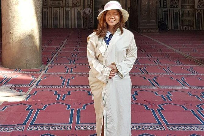 Private Guided Day Tour to the Giza Pyramids, Egyptian Museum, and Al-Hussein Mosque in Cairo - The Sum Up