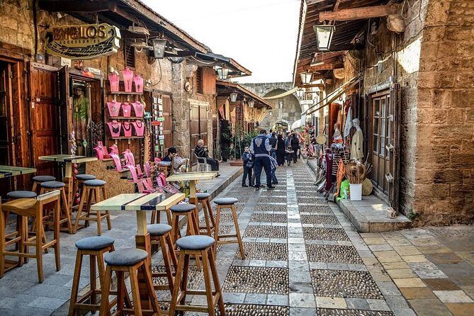 Private Guided Tour of Jeita Grotto, Harissa and Byblos - Harissa: A Spiritual and Scenic Landmark