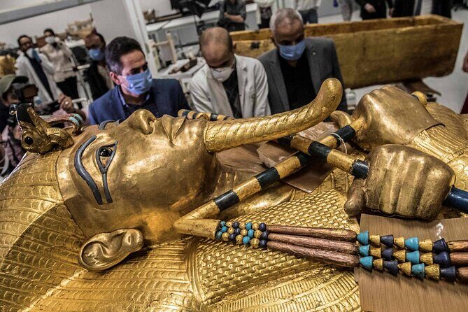 Private guided tour to Giza pyramids and Great Sphinx - A Closer Look at the Tour Itinerary