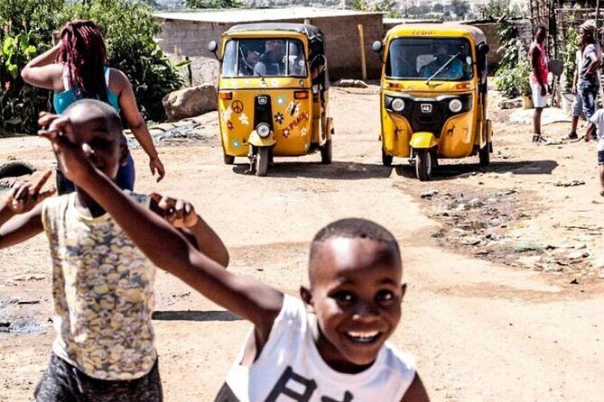 Private Half Day Authentic Soweto Tour from Johannesburg or Pretoria - FAQs