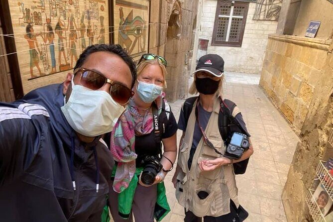 Private Islamic and Christian Cairo Day Tour - Wrapping Up with Local Flavors: Khan Khalili Bazaar