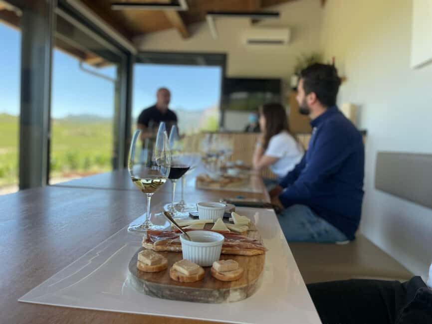 Private La Rioja Day: Visit 2 Premium Wineries with lunch. - A Closer Look at the Itinerary