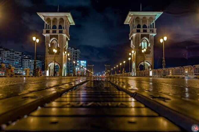 Private Night Tour In Alexandria By Horse Carriage Ride And Free Walking Tour - Who Is This Tour Best Suited For?