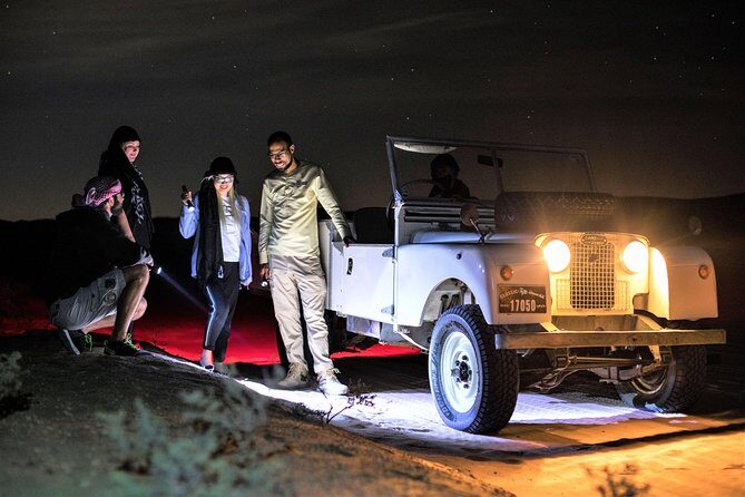 Private Night Vintage Land Rover Desert Safari & Stargazing - Exploring the Dubai Desert Conservation Reserve