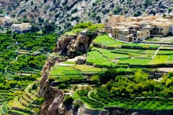 Private Overnight Nizwa & Jebel Akhdar Tour from Muscat - Why Travelers Rave About This Tour