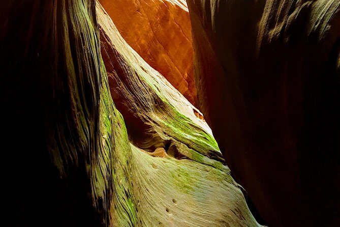 Private Peek-A-Boo slot canyon guided tours - Authentic Insights from Guest Reviews