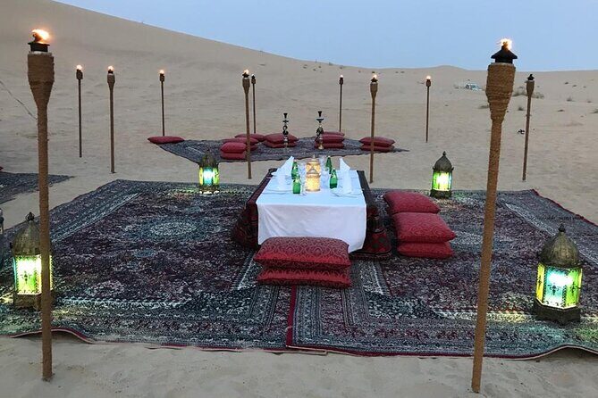 Private setup, Falcon photo , Dinner, Sunset in middle of Desert - Who Should Consider This Tour?