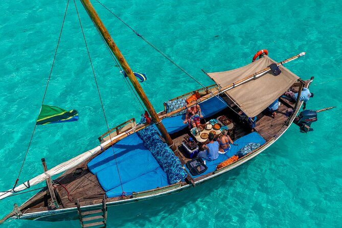 Private/Sharing: Snorkeling with Dolphins Sandbank in Mnemba - The Sandbank and Sunset Return