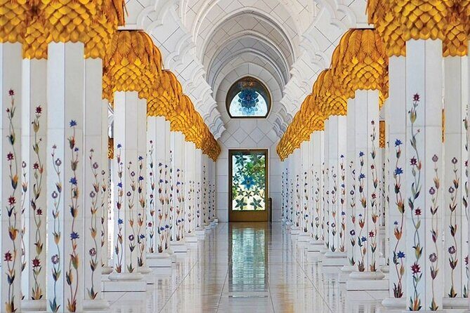 Private Sheikh Zayed Mosque Tour from Dubai - Inside the Sheikh Zayed Mosque