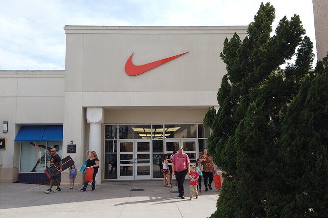 Private Shopping Tour from Orlando to Orlando Vineland Outlets - The Practicalities: Transportation, Price, and Comfort