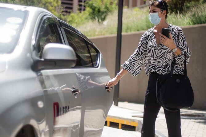 Private Shuttle Transfers in Windhoek - The Vehicle & Driver Experience