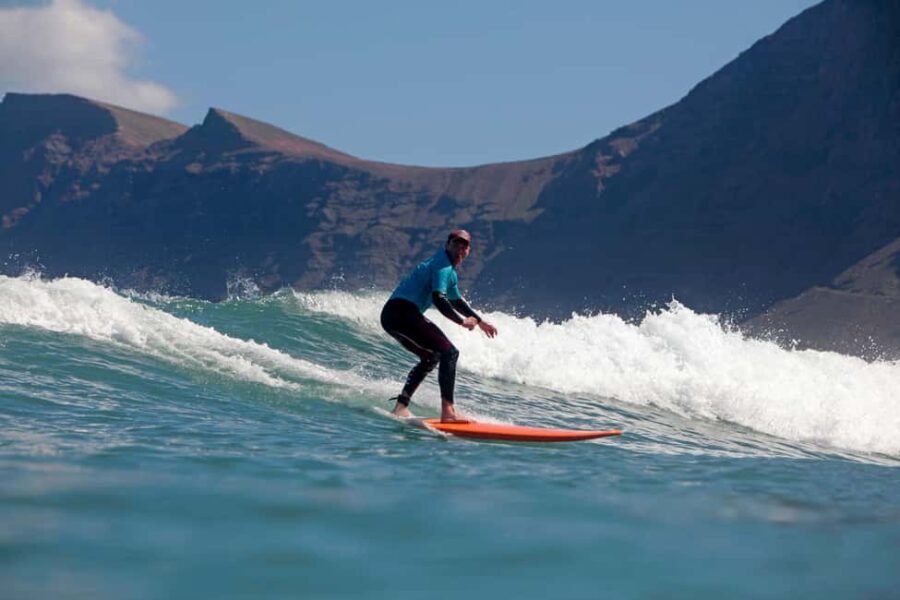 Private Surf Lessons in Lanzarote: Enjoy the waves all to yourself - Why Choose Private Lessons Over Group Classes?