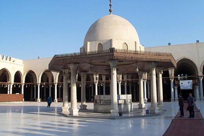 Private Tour: Alabaster Mosque, Sultan Hassan, Khan el-Khalili - Stop 1: Salah El-Din Citadel and Alabaster Mosque