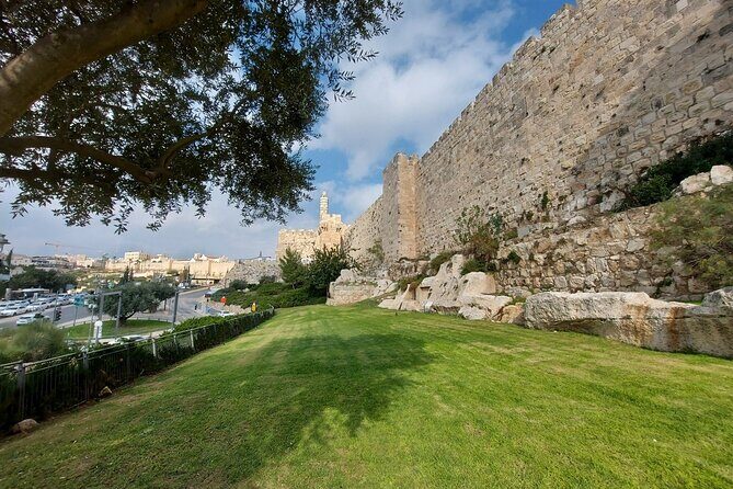 Private Tour from Tel Aviv to Jerusalem - Review Highlights & Authentic Insights