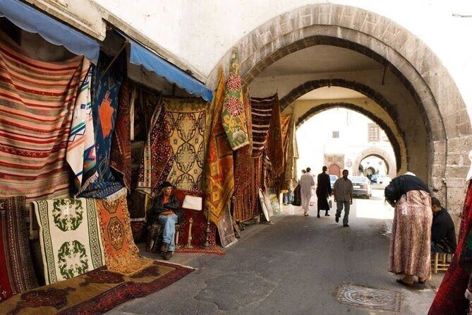 Private Tour of Casablanca with Round Trip Airport Transfer - What’s Included and What to Keep in Mind