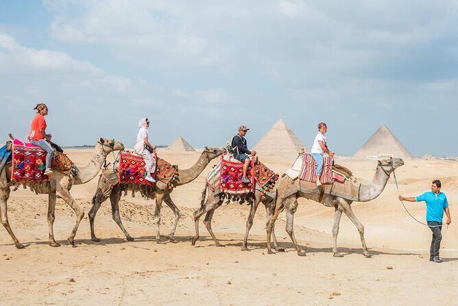Private tour to Giza pyramids and Sakkara and Memphis museum - FAQ