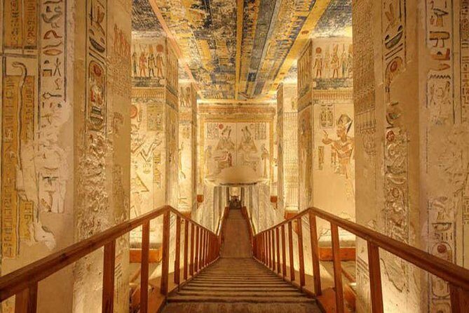 Private tour to Luxor West Bank, Kings Vally, Hatshepsut, Memnon - FAQs