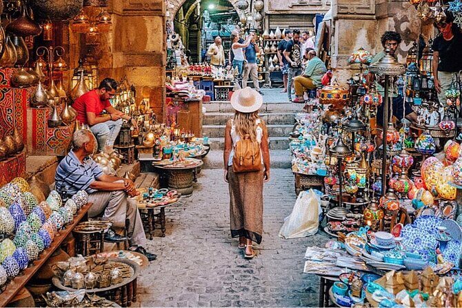Private tour to the Pyramids of Giza & khan el Khalili Market - The Practicalities: What to Expect