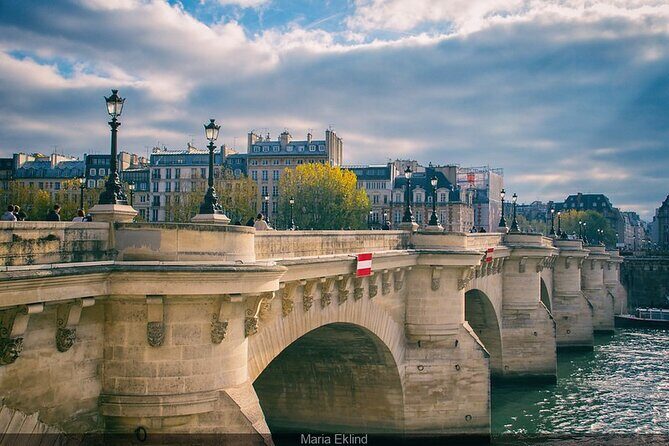 Private Tour with Skip the Line Tickets to Louvre Museum & Crepes - What You Can Expect at Each Stop