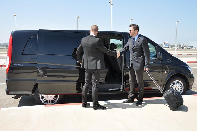Private Transfer from Ben Gurion Airport to Tel Aviv, Bat Yam, Rishon LeZion - Professional Service and Extras