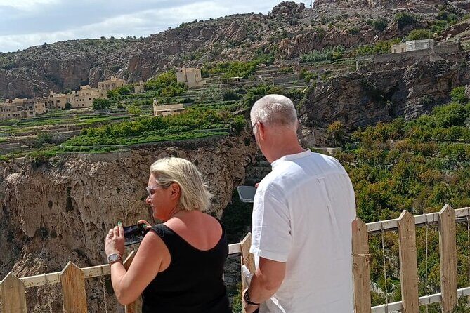 Private Transfer from Muscat to Jebel Akhdar by 4WD Car - What Travelers Can Expect During the Trip
