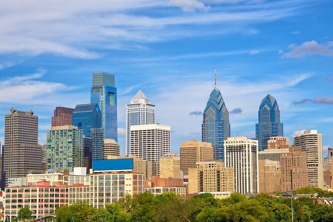 Private Transfer: Philadelphia to Philadelphia Airport PHL in in Business Car - Who Would Benefit Most?