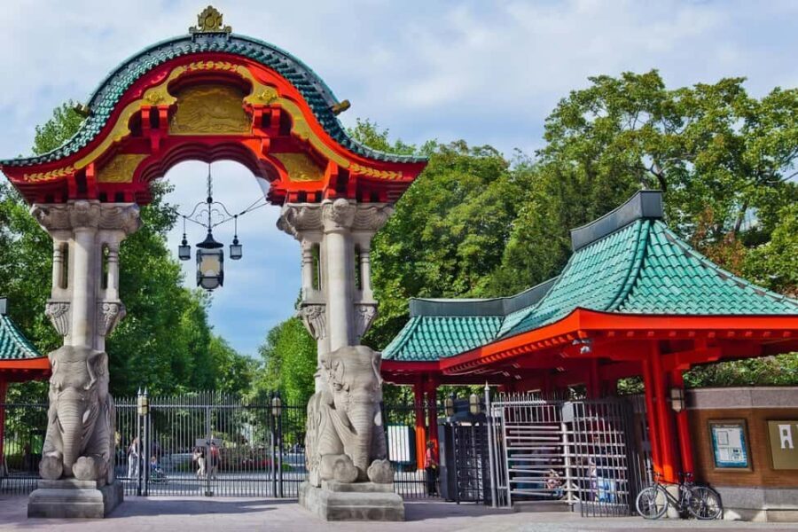 Private Transport to Berlin Zoo with Skip-the-line Ticket - A Closer Look at the Berlin Zoo Tour
