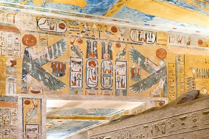 Private VIP Day trip: 5 temples, lunch,felucca and sound and light - The Sum Up
