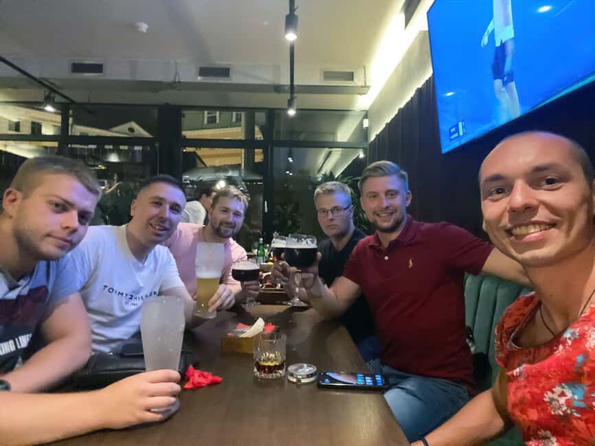 Pub Crawl in Riga with Local Party Animal - The Guide and the Group Dynamics