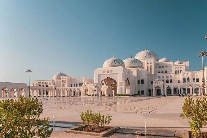Qasr Al Watan Entry Ticket in Abu Dhabi - Practical Details and Tips