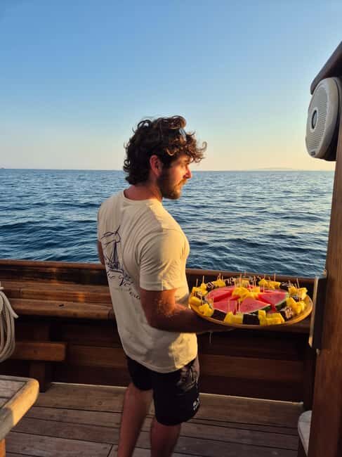 Rafael Verdera 1841:sail with history, tapas & wine in Palma - Itinerary Breakdown: What You Can Expect