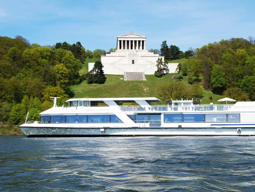 Regensburg: Sightseeing Boat Tour to Walhalla - What to Expect from the Cruise