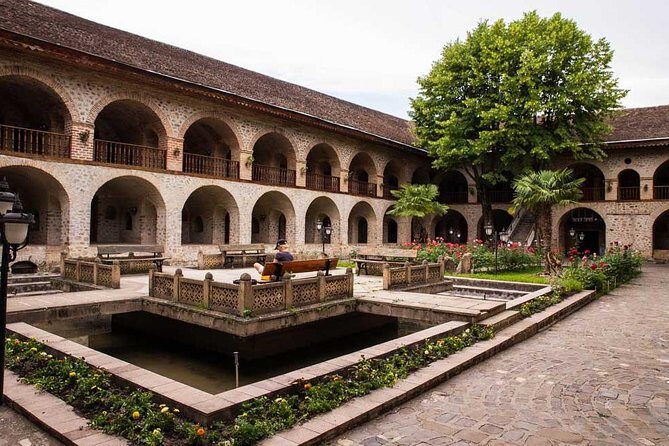 Relaxable and Knowledgeable 9 days Tour in Azerbaijan - Why This Tour Works Well