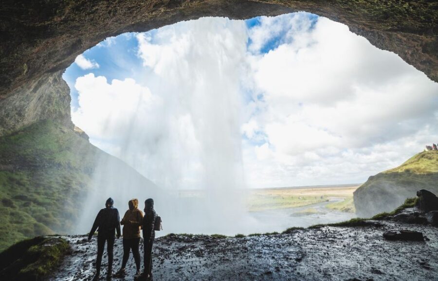 Reykjavik Combo: South Coast, Glacier Hike & Northern Lights - Analyzing the Value