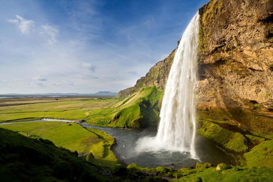Reykjavík: Golden Circle Tour with Extra Waterfalls - Authentic Experiences & Hidden Gems