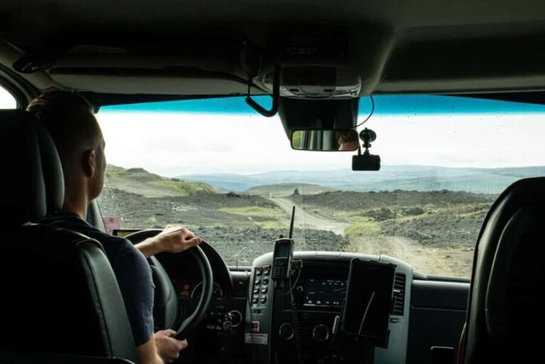 Reykjavik: Highlands & South Coast Super Jeep Tour - Exploring the Itinerary: What You Can Expect