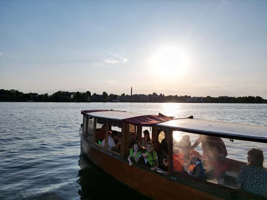 Riga Package: Canal Boat Tour + Drink & Old Town Audio Guide - Authentic Experiences and Real-World Feedback