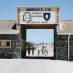 Robben Island and Table Mountain Cableway with Bo-Kaap Day Tour - Ascending to Marvel at Panoramic Views on Table Mountain