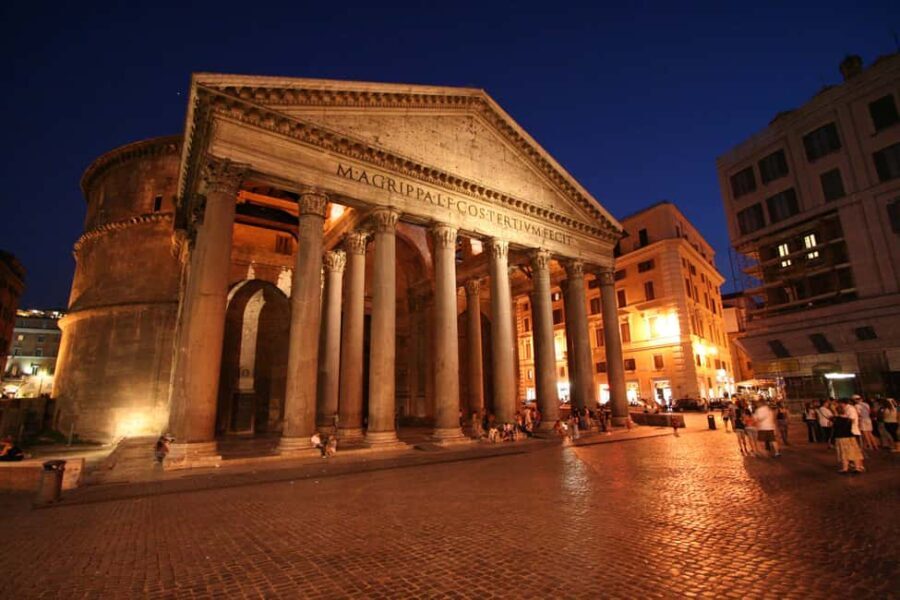 Rome by Foot: From the Altar of the Fatherland to the Trevi Fountain - The Sacra Area of Largo Argentina