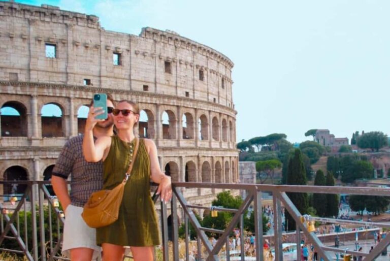 Rome: Colosseum Hosted Entry & Outside Guided Walk w/ Photos - Itinerary Breakdown