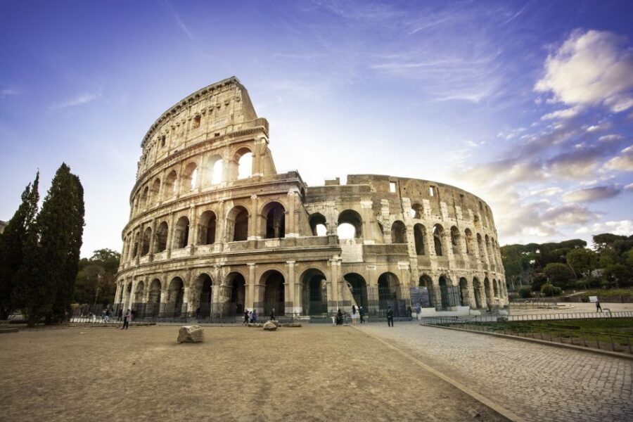 Rome: Colosseum, Roman Forum & Palatine Hill Guided tour - The Advantage of a Small Group Experience