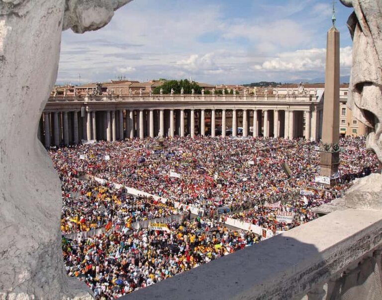 Rome: Papal Audience with Host and Pick up - Who Should Consider This Tour?
