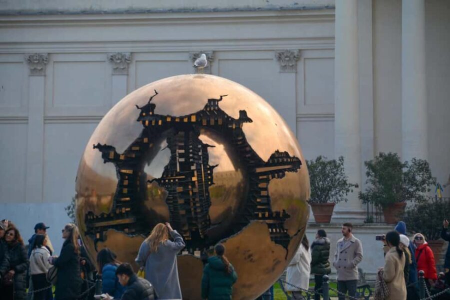 Rome: Skip-the-Line Vatican Museums Ticket and Audioguide - Who should book this experience?