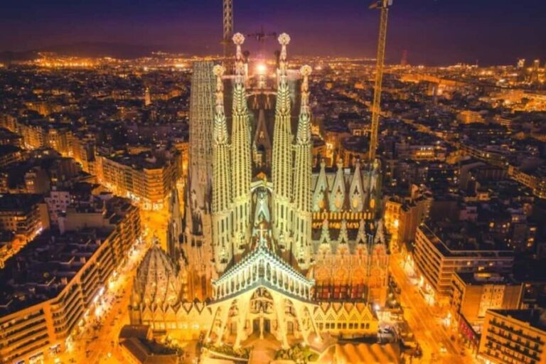 Sagrada Familia Guided Tour with Tower Access - Practical Details and Tips