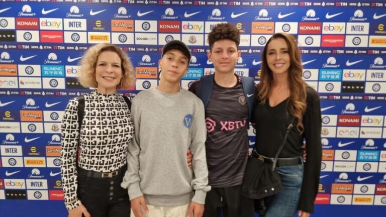 San Siro Stadium and Milan Football Tour Fans Experience - Who Should Book This Tour?