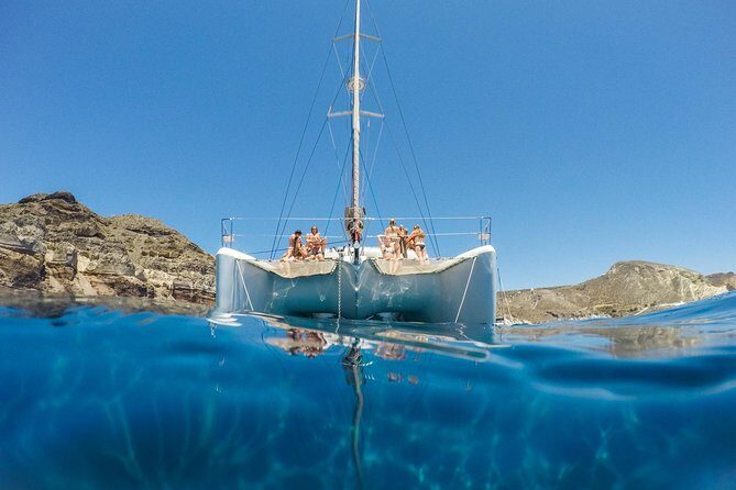 Santorini Catamaran Cruise with Fresh Meal and Open Bar - The Culinary and Beverage Experience