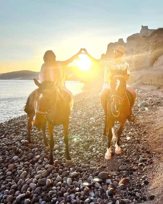 Santorini: Sunset Horse Riding Tour with Professional Photos - The Experience: What to Expect on the Sunset Horse Riding Tour